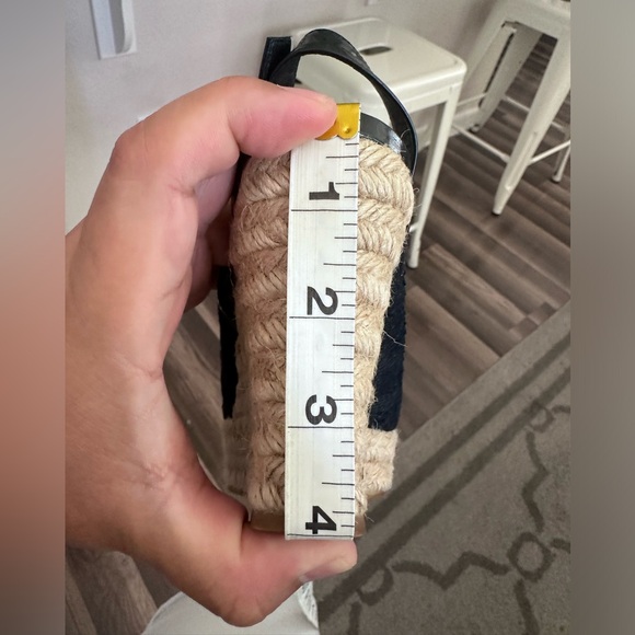 Authentic Louis Vuitton Monogram Wedge Espadrille 7 EUC - Picture 15 of 15